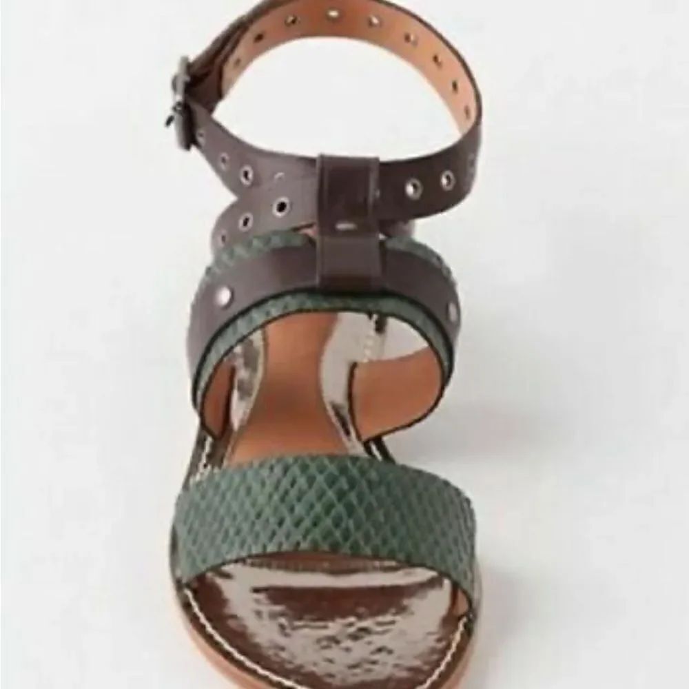 Anthropologie ULLI SANDALS Leifsdottir Sz 39 
Leather Sole Shoes